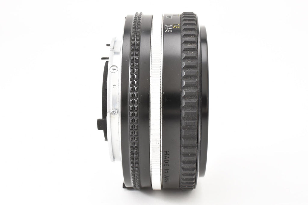 ★良品★ ニコン Nikon AI-S NIKKOR 50MM F1.8 パンケーキ レンズ ★ #9380
