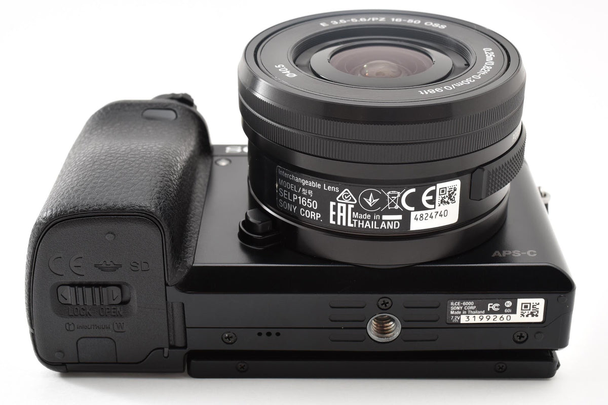 ★極上品★ ソニー SONY ショット数1699回 α6000 パワーズームレンズキット ILCE-6000L ミラーレス一眼 ★ #9215