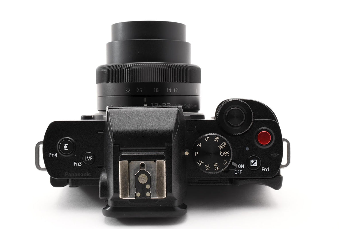 ★良品★ パナソニック Panasonic DC-G100 Vキット ショット数41484回 ミラーレス 海外版 ★ #9173