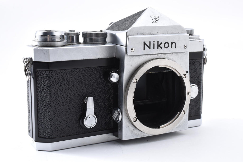 ★ ニコン Nikon F アイレベル シルバー ボディ 中期 フィルムカメラ ★ #8604