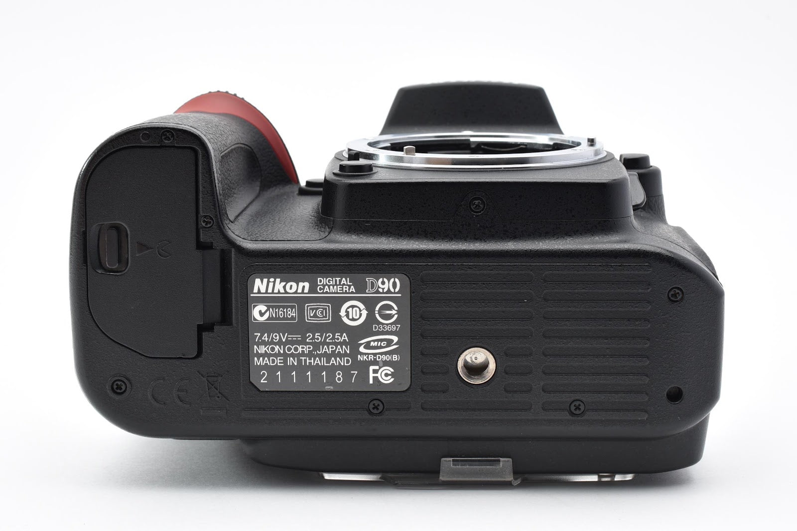 ★美品★ ニコン Nikon D90 ボディ デジタル一眼レフ ショット数8,935回 ★ #8901