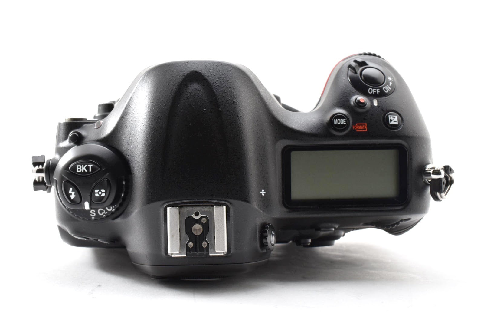 ★美品★ ニコン Nikon D4S ボディ デジタル一眼レフ ショット数175,923回 充電器,ストラップ付き ★ #8885
