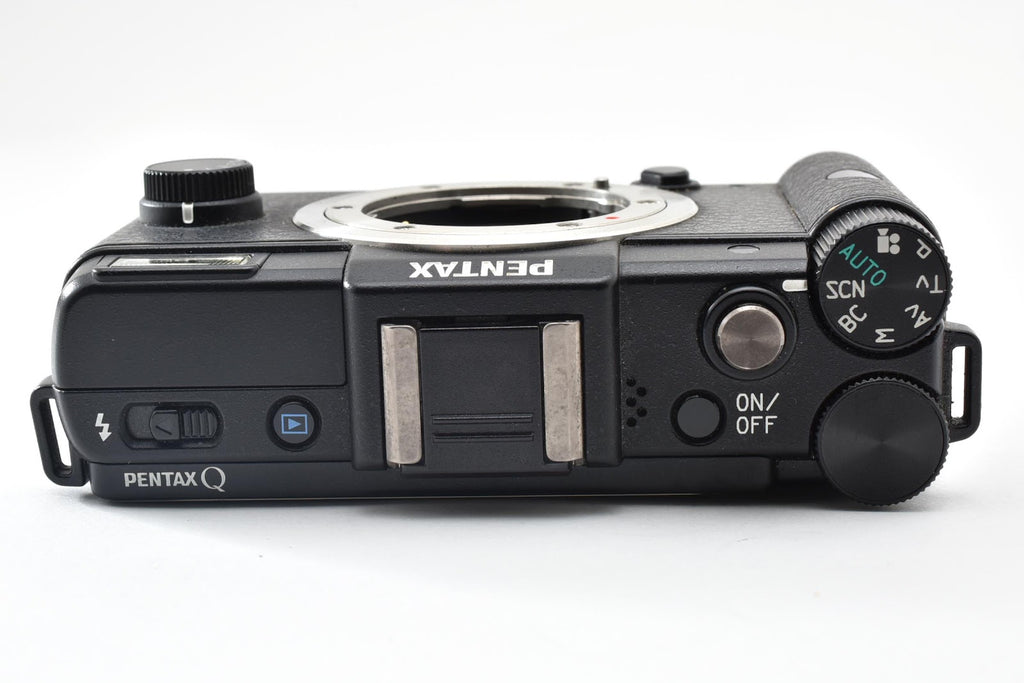 ★良品ショット数2,530回★  ペンタックス PENTAX  Q ボディ ブラック 1240万画素 デジタルカメラ ★ #9142