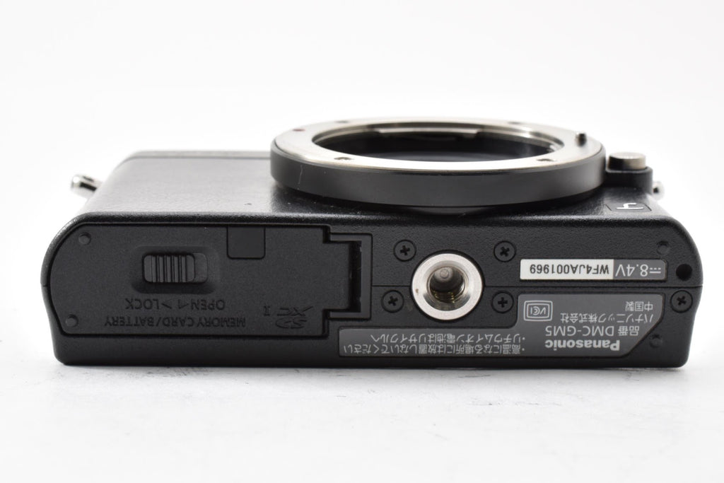 ★美品ショット数4372回★ パナソニック Panasonic DMC-GM5 ブラック ミラーレス一眼 ボディ  ★ #8881