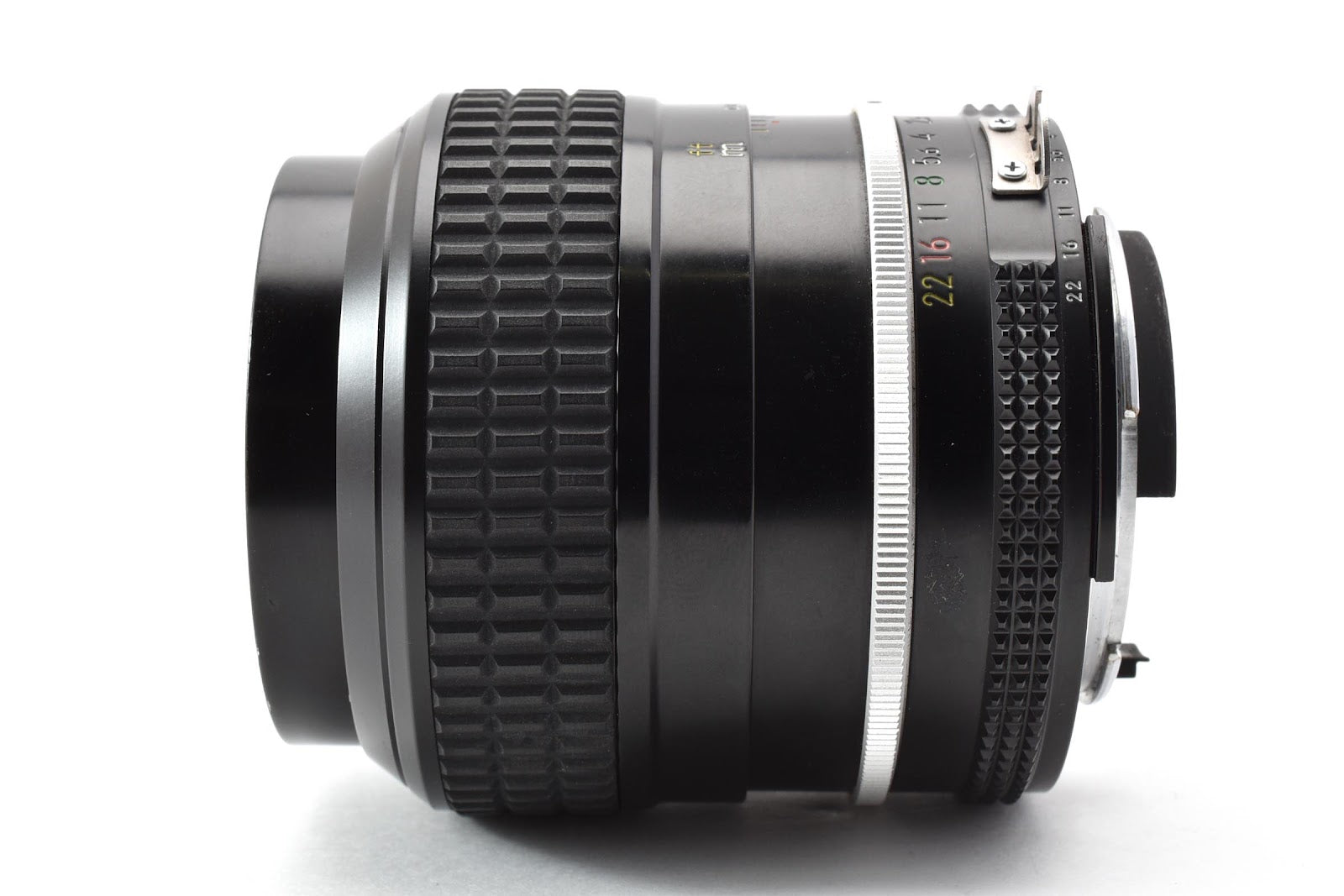 ★美品★ ニコン Nikon AI 105MM F2.5 MF 単焦点レンズ ★ #9018