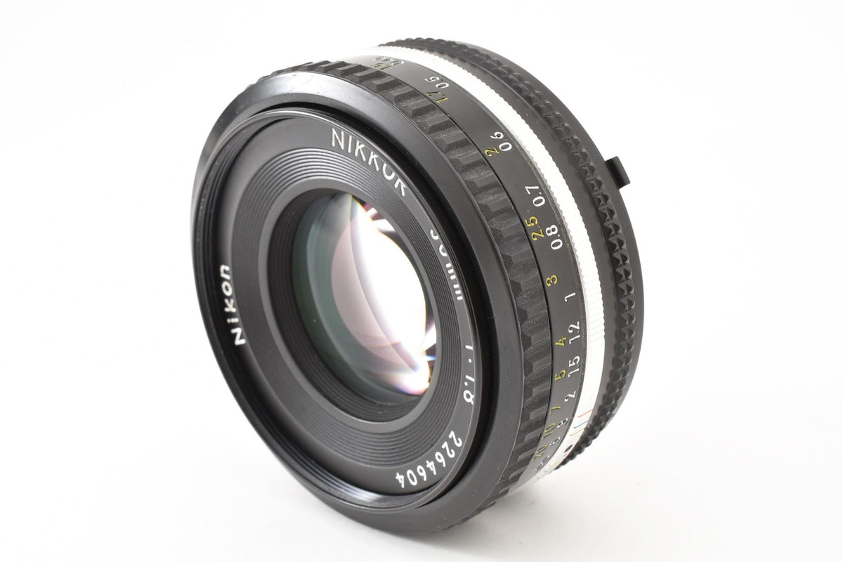 ★良品★ ニコン Nikon AI-S NIKKOR 50MM F1.8 パンケーキ レンズ ★ #9380
