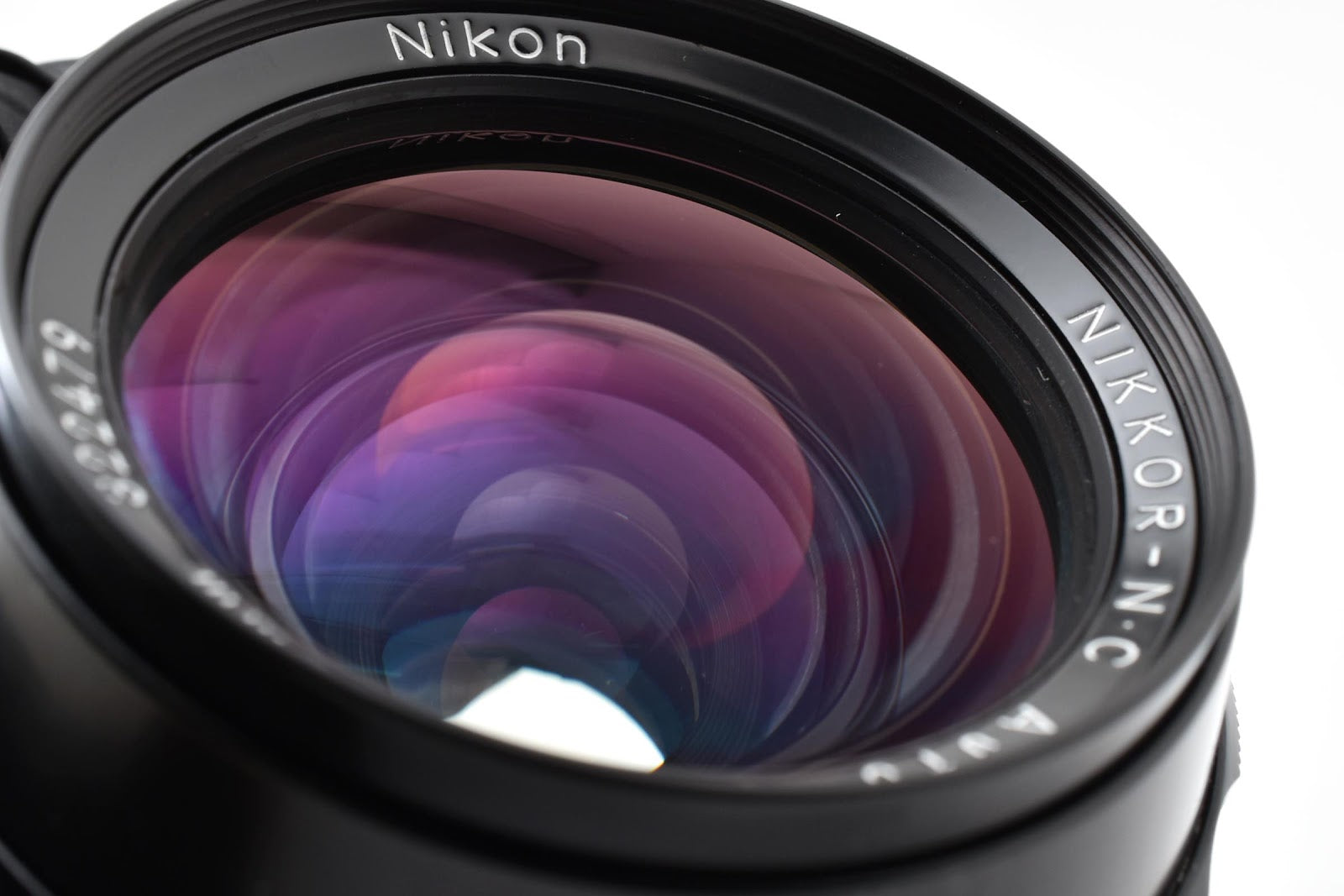 ★美品★ ニコン Nikon NIKKOR-N C 28MM F2 非AI 広角単焦点レンズ ★ #8797