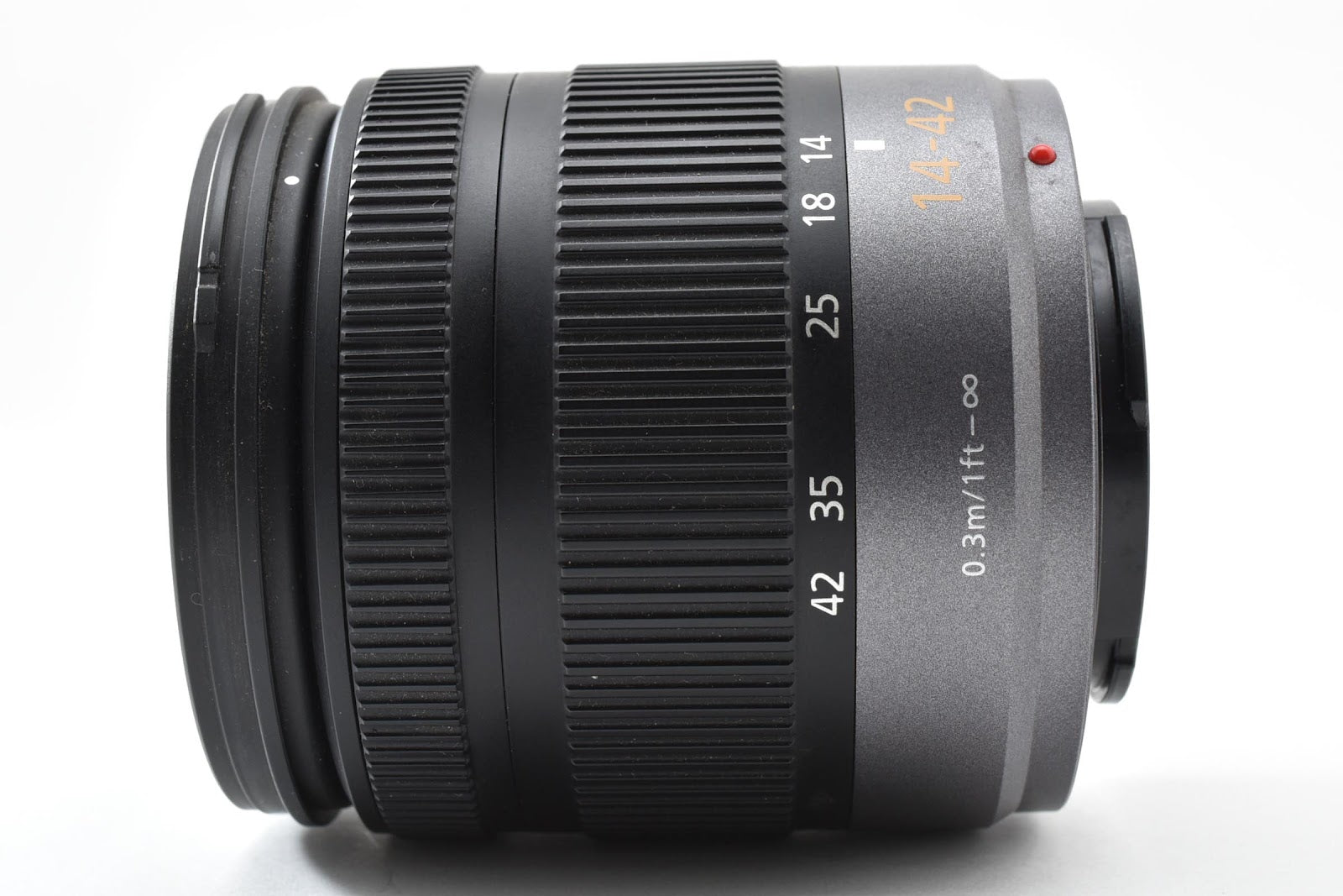 ★良品★ パナソニック Panasonic LUMIX G VARIO 14-42MM F3.5-5.6 ASPH./MEGA O.I.S. (H-FS014042) ★ #9049