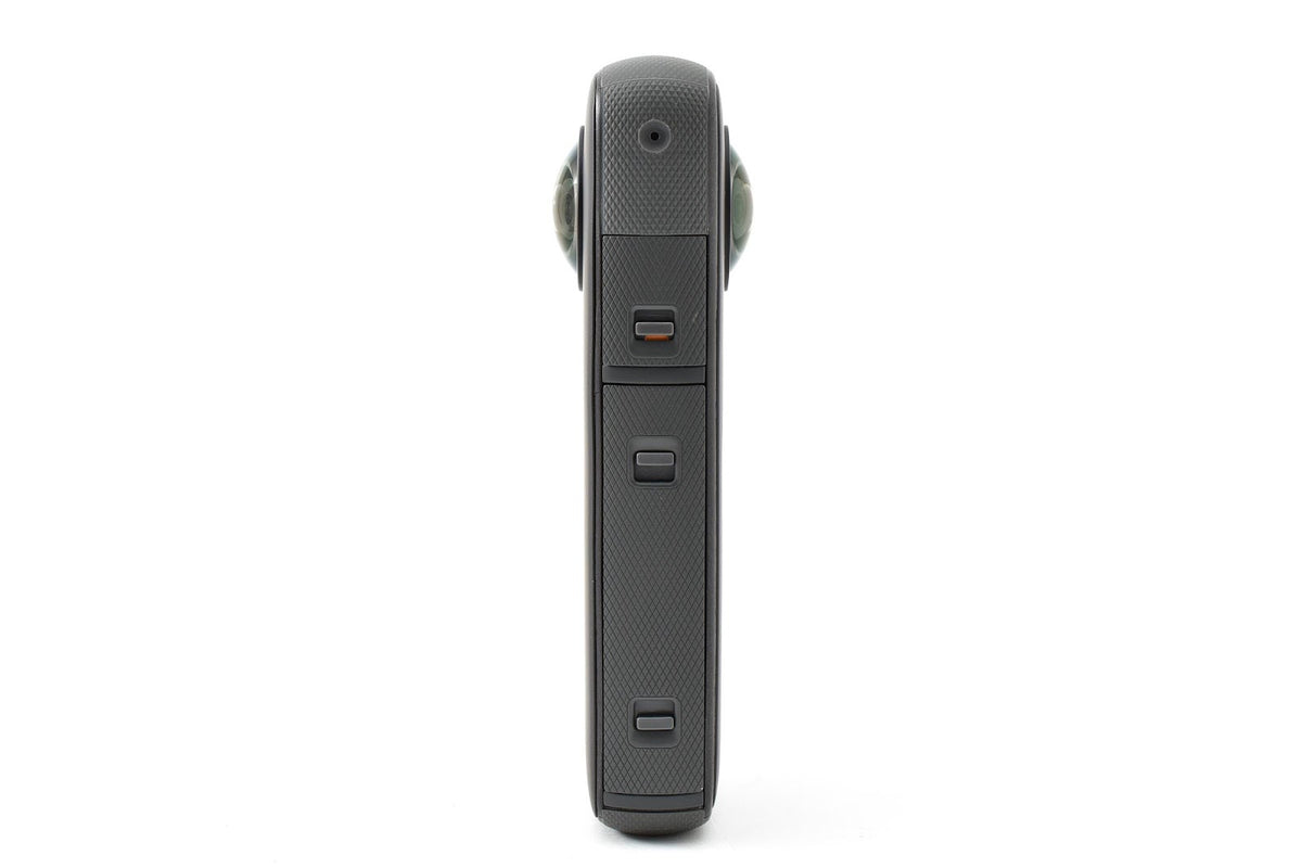 ★美品★ インスタ360 Insta360 ONE X2 CINOSXX/A 360度カメラ 元箱付き ★ #9257