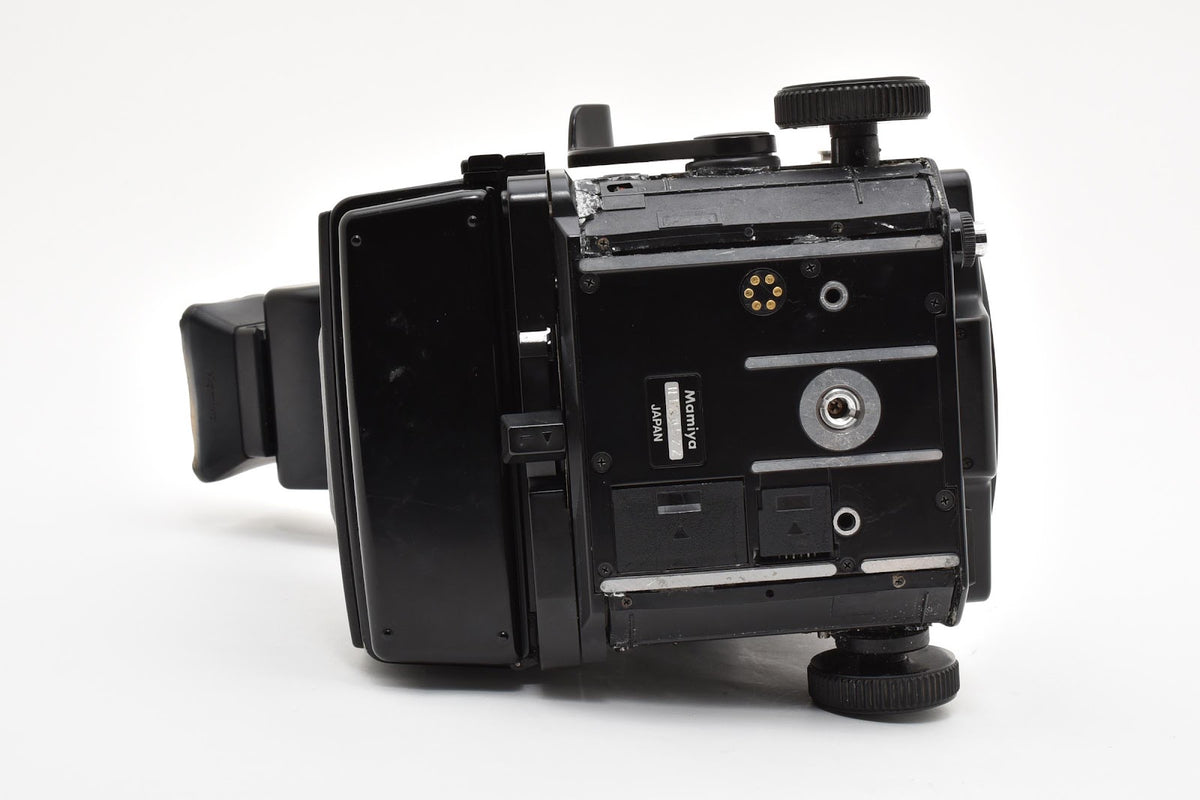 ★動作品★ マミヤ Mamiya RZ67 PROFESSIONAL ボディAE プリズムファインダー II FE701 220フィルムホルダー 中判カメラ ★ #8579