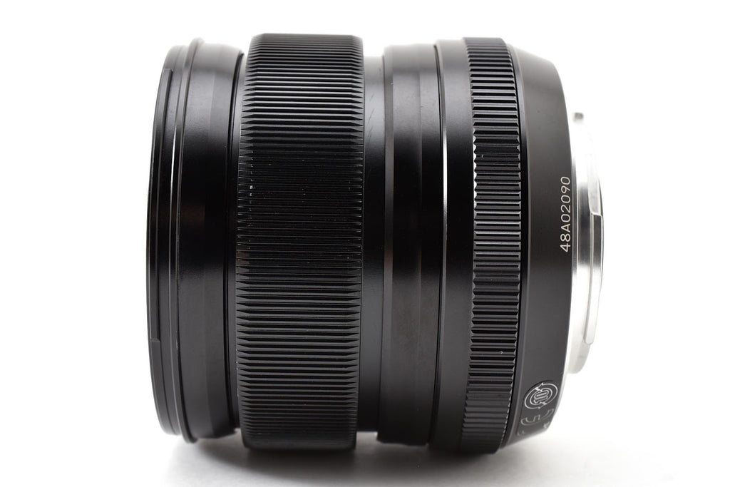 ★良品★ フジフイルム FUJIFILM SUPER EBC XF14mm F2.8 R 単焦点レンズ ★ #8986