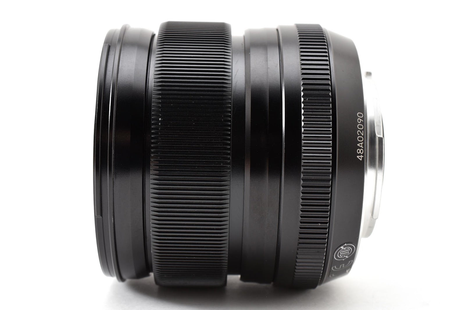 ★良品★ フジフイルム FUJIFILM SUPER EBC XF14mm F2.8 R 単焦点レンズ ★ #8986