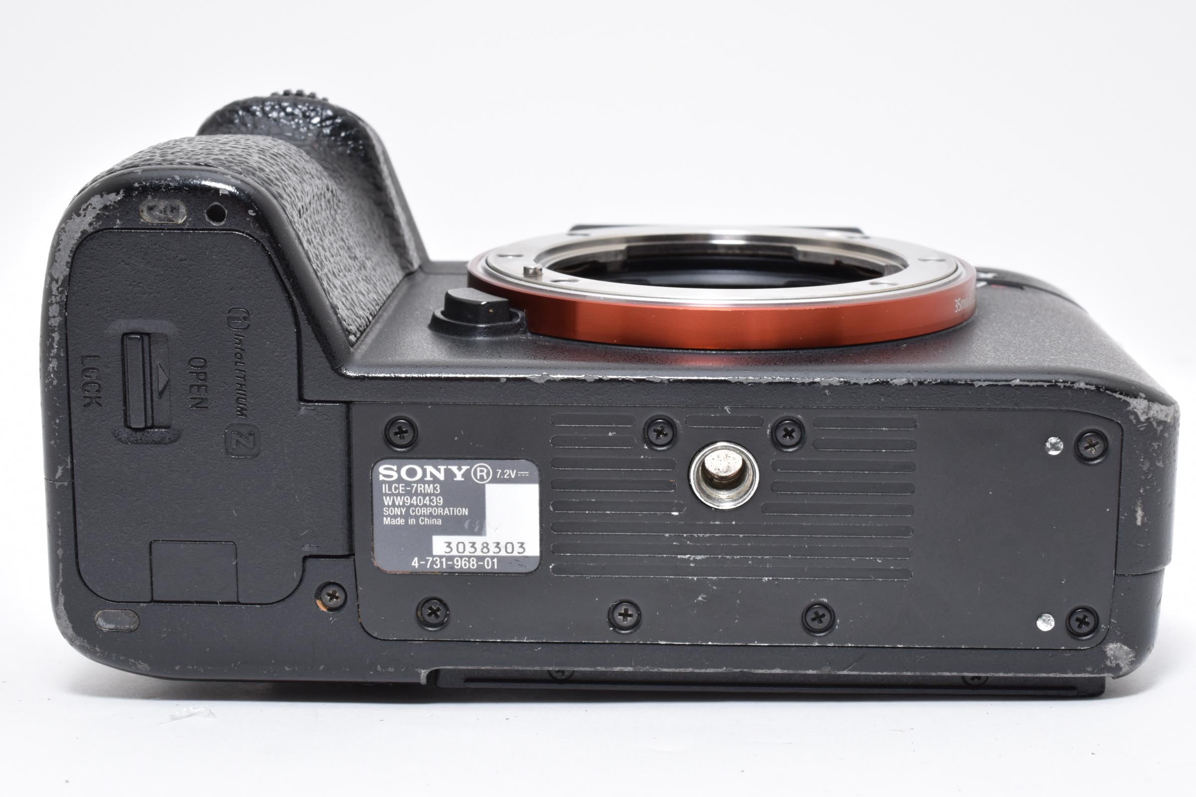 ★ショット数38,897回★ SONY ソニー デジタル一眼カメラ α7RIII ボディ ILCE-7RM3 ミラーレス一眼 ★ #7320