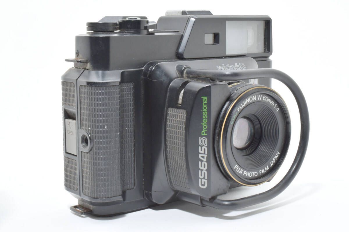 ★良品★ フジフイルム FUJIFILM GS645S PROFESSIONAL 中判 レンジファインダー カメラ ★ #7452
