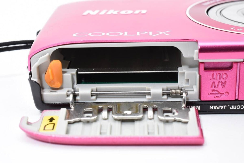 ★美品★ ニコン NIKON COOLPIX S3100 デジタルカメラ ★ #7585