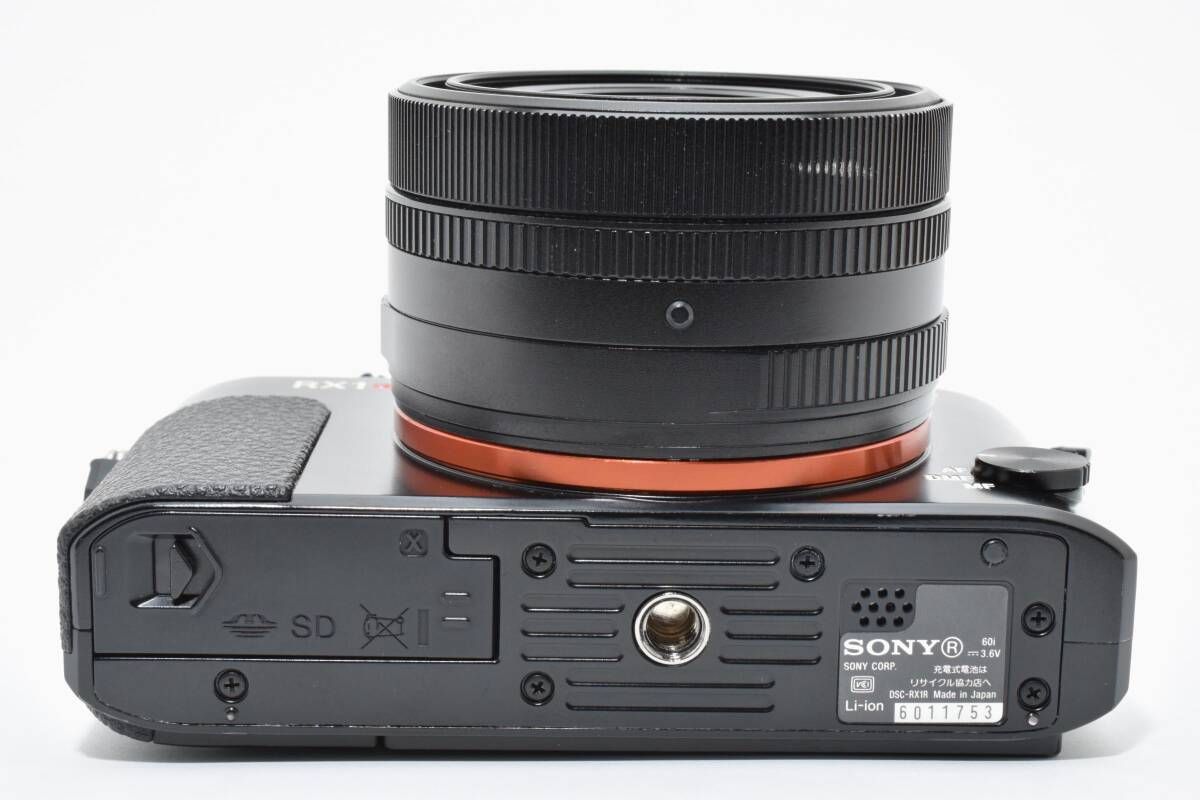 ★美品★ ソニー SONY CYBER-SHOT DSC-RX1R ブラック フルサイズ コンパクトデジタルカメラ ★ #7799