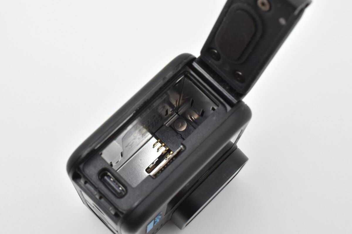 ★美品★ ゴープロ GOPRO HERO10 BLACK ブラック アクションカメラ 予備バッテリー付き ★ #7827