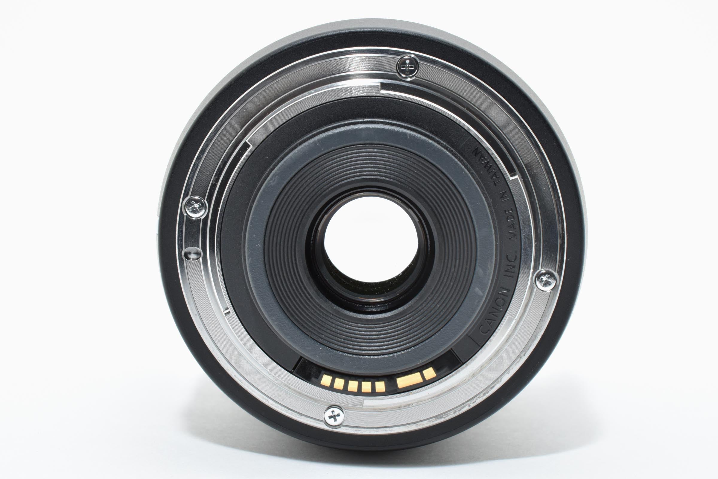 ★美品★ キヤノン Canon EF-S 18-135/3.5-5.6 IS USM ズームレンズ ★ L12#8075