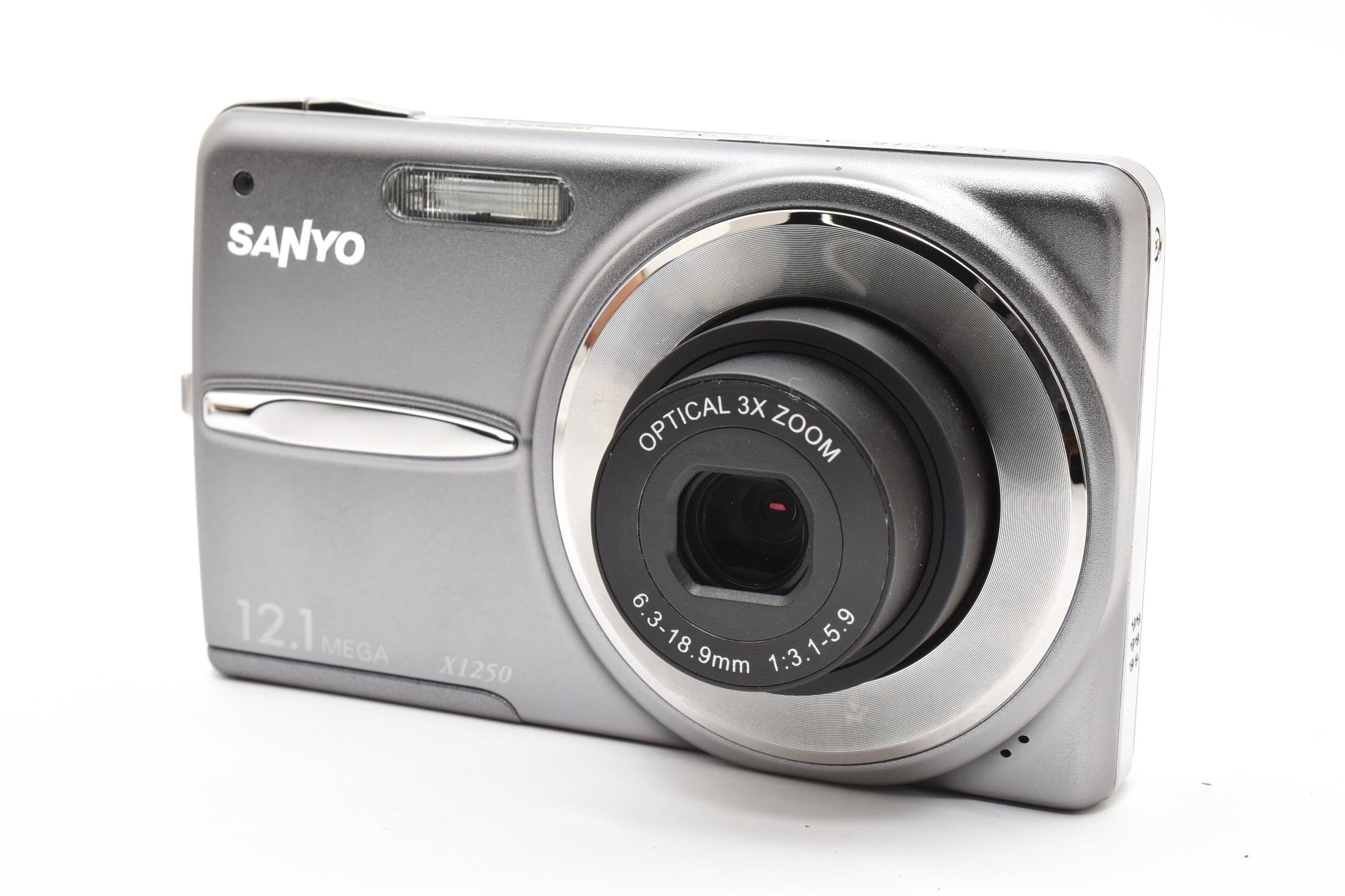 ★美品★ サンヨー SANYO DSC-X1250 シルバー デジタルカメラ ★ L30#8181