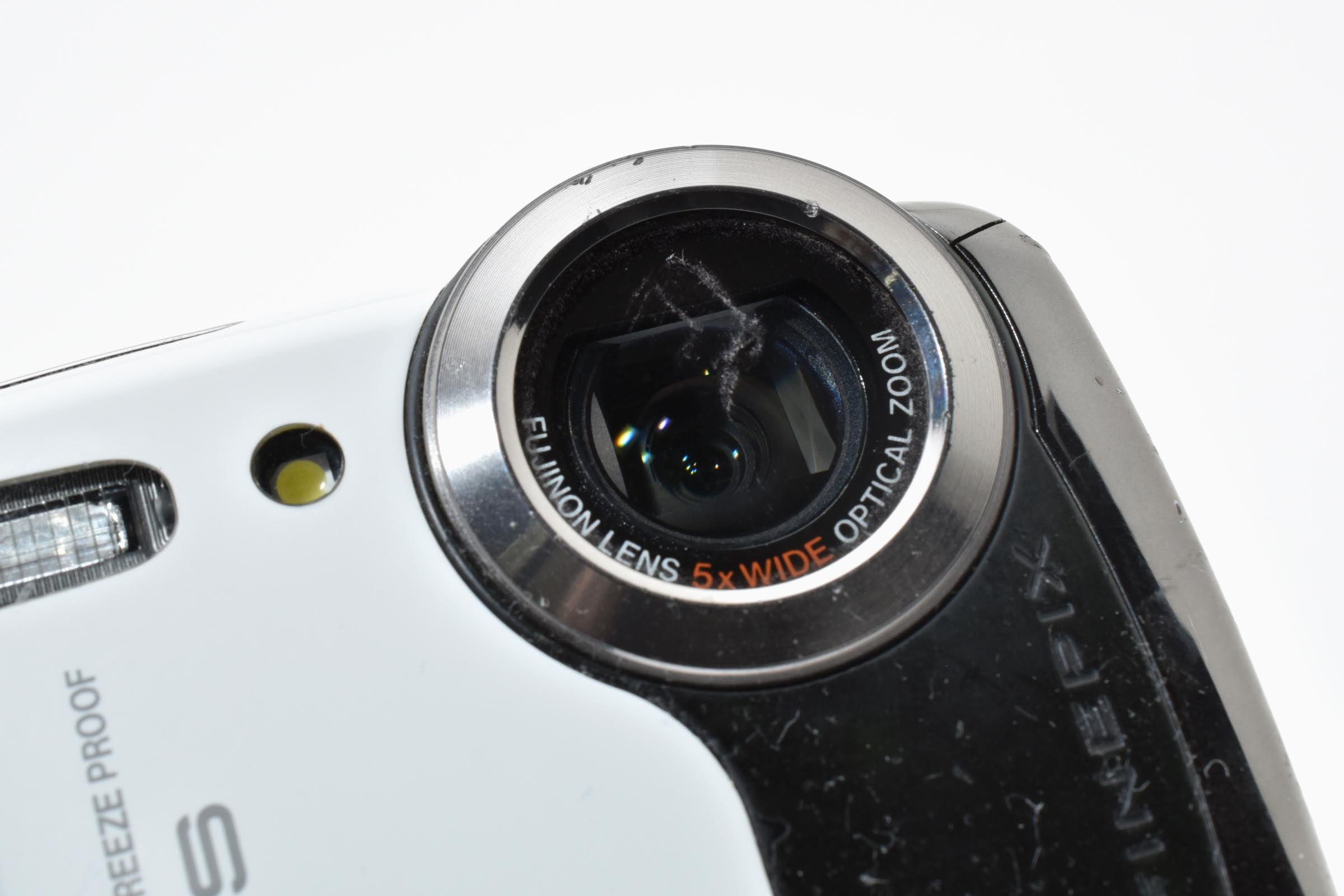 ★良品★ フジフイルム FUJIFILM FINEPIX XP30 ホワイト 【1420万画素】 デジタルカメラ ★ L44#8062