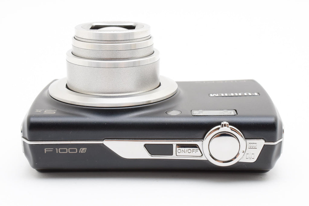 ★良品★ フジフイルム FUJIFILM FINEPIX F100FD デジタルカメラ ★ #8280