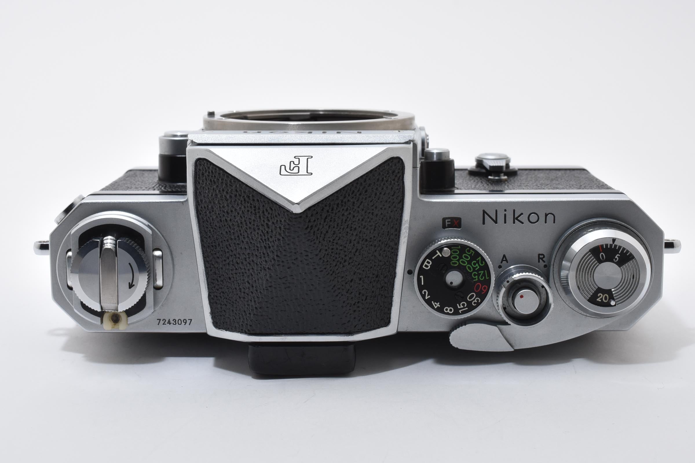 ★美品★ ニコン NIKON F アイレベル シルバー 724万台 ボディ フィルムカメラ ★ L12#7682