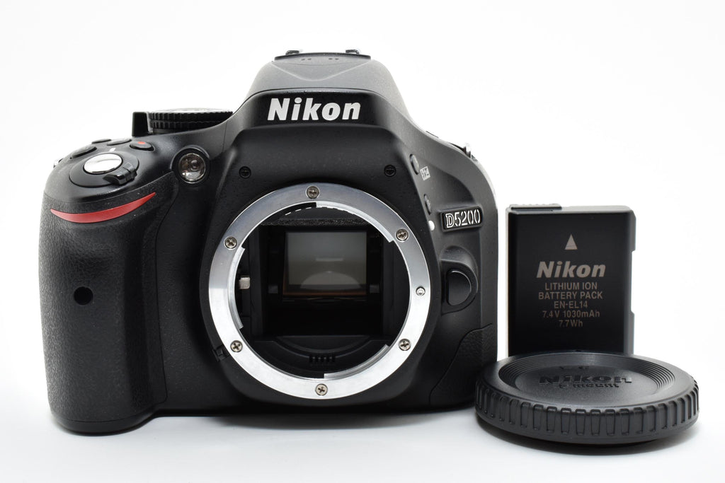 ★良品★ ニコン Nikon D5200 ボディ デジタル一眼レフカメラ ショット数10553回 ★ #8296
