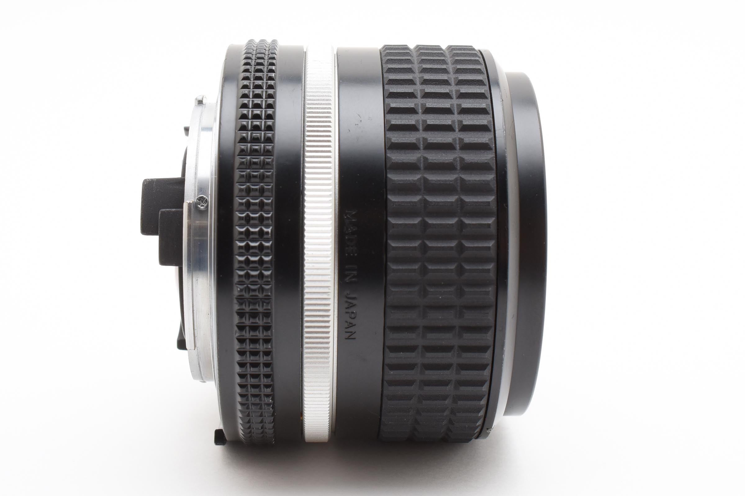 ★美品★ ニコン Nikon AI-S NIKKOR 24mm F2.8 単焦点レンズ ★ #8284