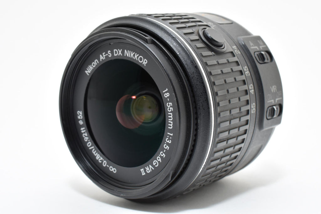 ★美品★ ニコン Nikon AF-S DX NIKKOR 18-55mm F3.5-5.6G VR ii レンズ ★ #8500
