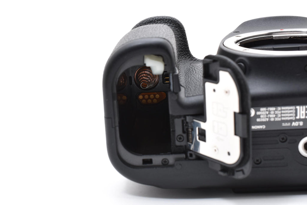 ★良品★ キヤノン CANON SHOT数28085回 EOS 6D MARK II ボディ デジタル一眼レフ ★ #8539