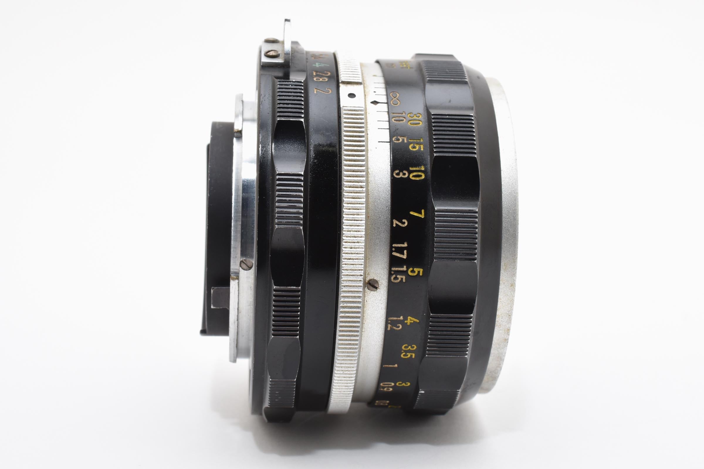 ★良品★ ニコン Nikon AUTO NIKKOR-H 50mm F2 非AI レンズ ★ #8594
