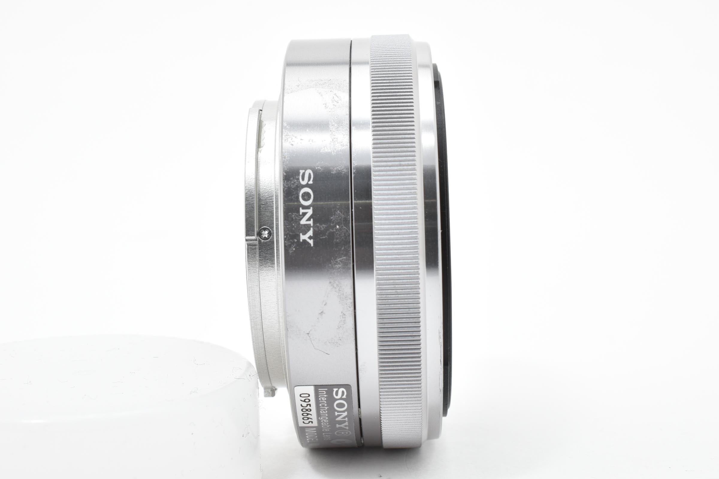 ★美品★ ソニー SONY E 16MM F2.8 [SEL16F28 単焦点レンズ ★ L33#8161