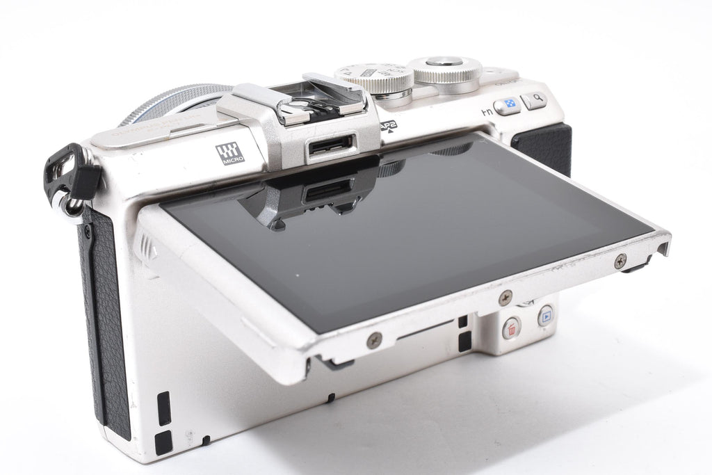★美品★ オリンパス Olympus ショット数8290回 PEN LITE E-PL7 14-42MM EZレンズキット ミラーレス一眼 ★ #8378