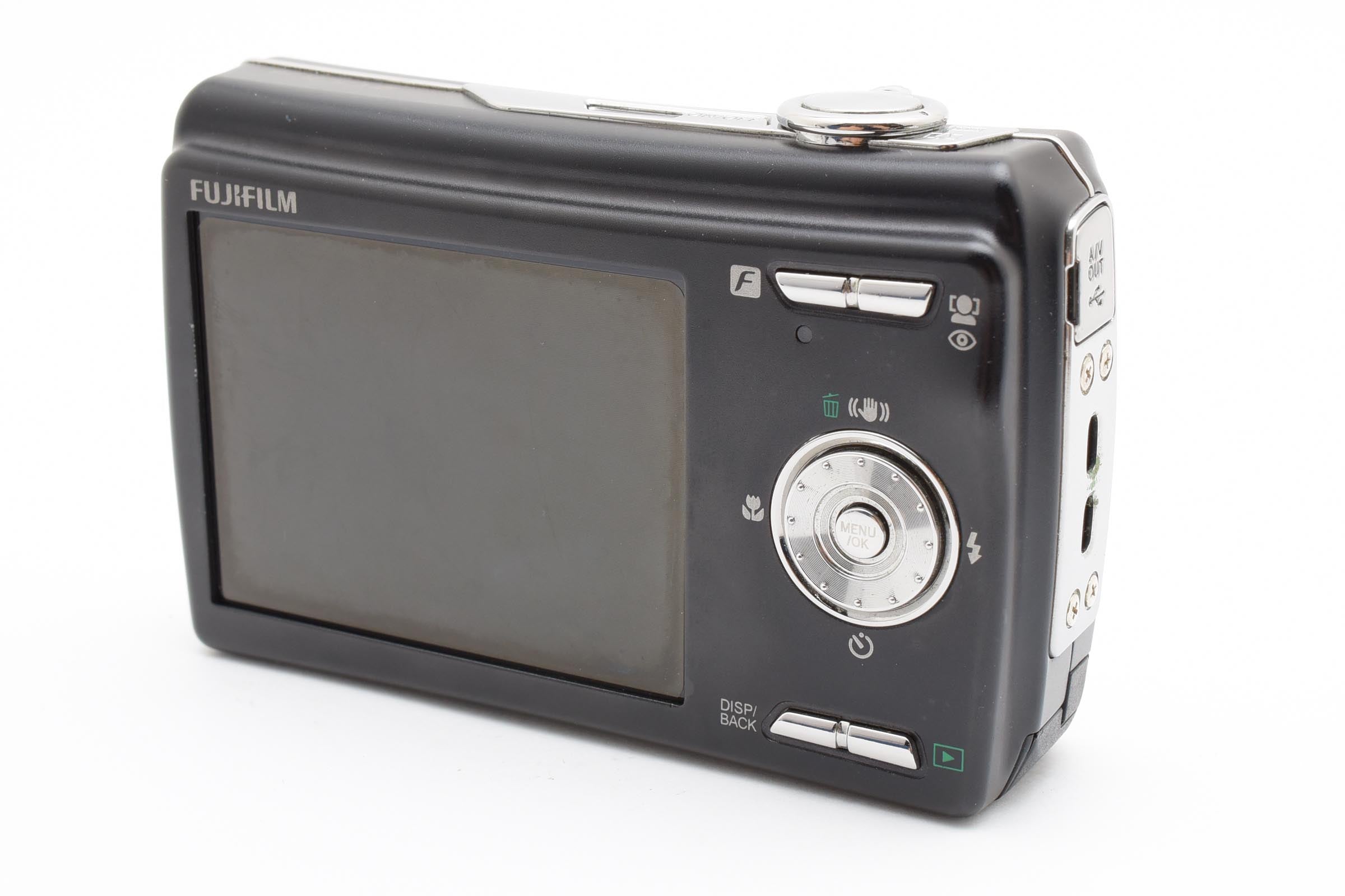★良品★ フジフイルム FUJIFILM FINEPIX F100FD デジタルカメラ ★ #8280