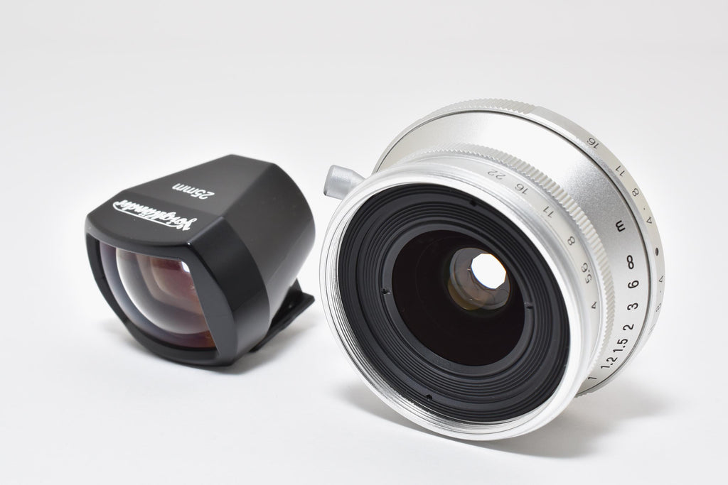★美品★ フォクトレンダー Voigtlander SNAPSHOT-SKOPAR 25MM F4 (ファインダー付) シルバー 単焦点レンズ 交換レンズ ★ L37#7714
