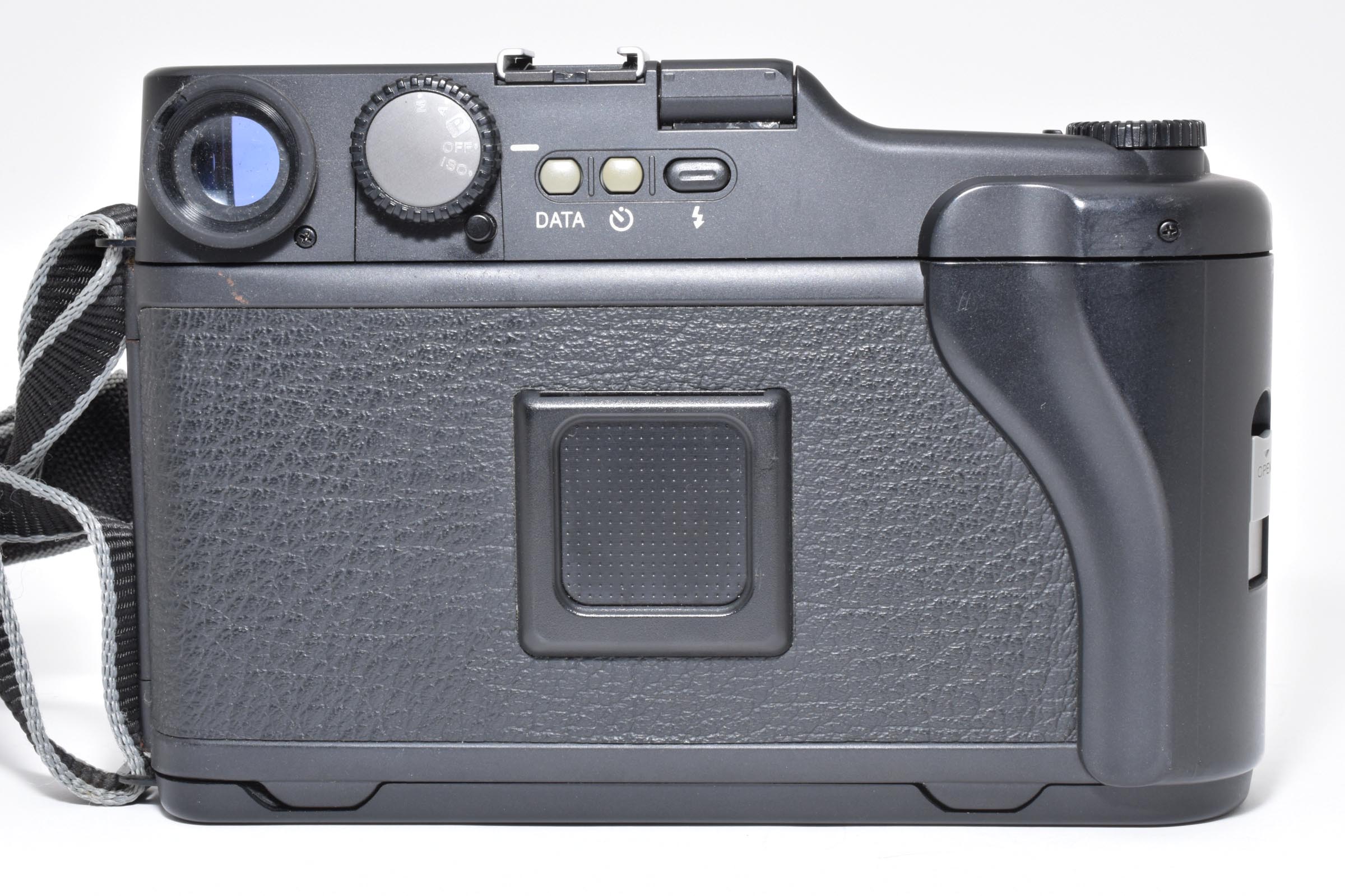 ★美品★ 富士フイルム FUJIFILM GA645 PROFESSIONAL ブラック 中判フィルムカメラ ボディ ★ L10#7901