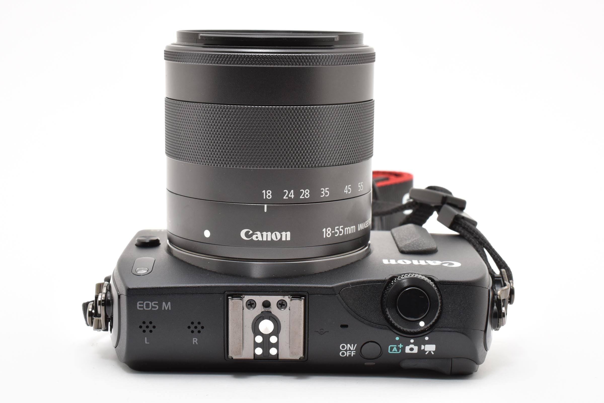 ★美品★ キヤノン CANON EOS M ブラック 18-55MM 90EXストロボ付き ミラーレス一眼 ★ #8322