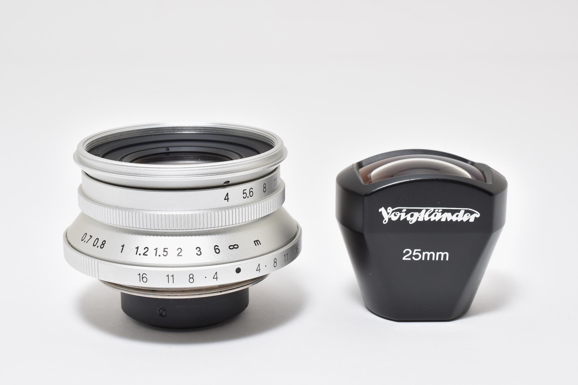 ★美品★ フォクトレンダー Voigtlander SNAPSHOT-SKOPAR 25MM F4 (ファインダー付) シルバー 単焦点レンズ 交換レンズ ★ L37#7714