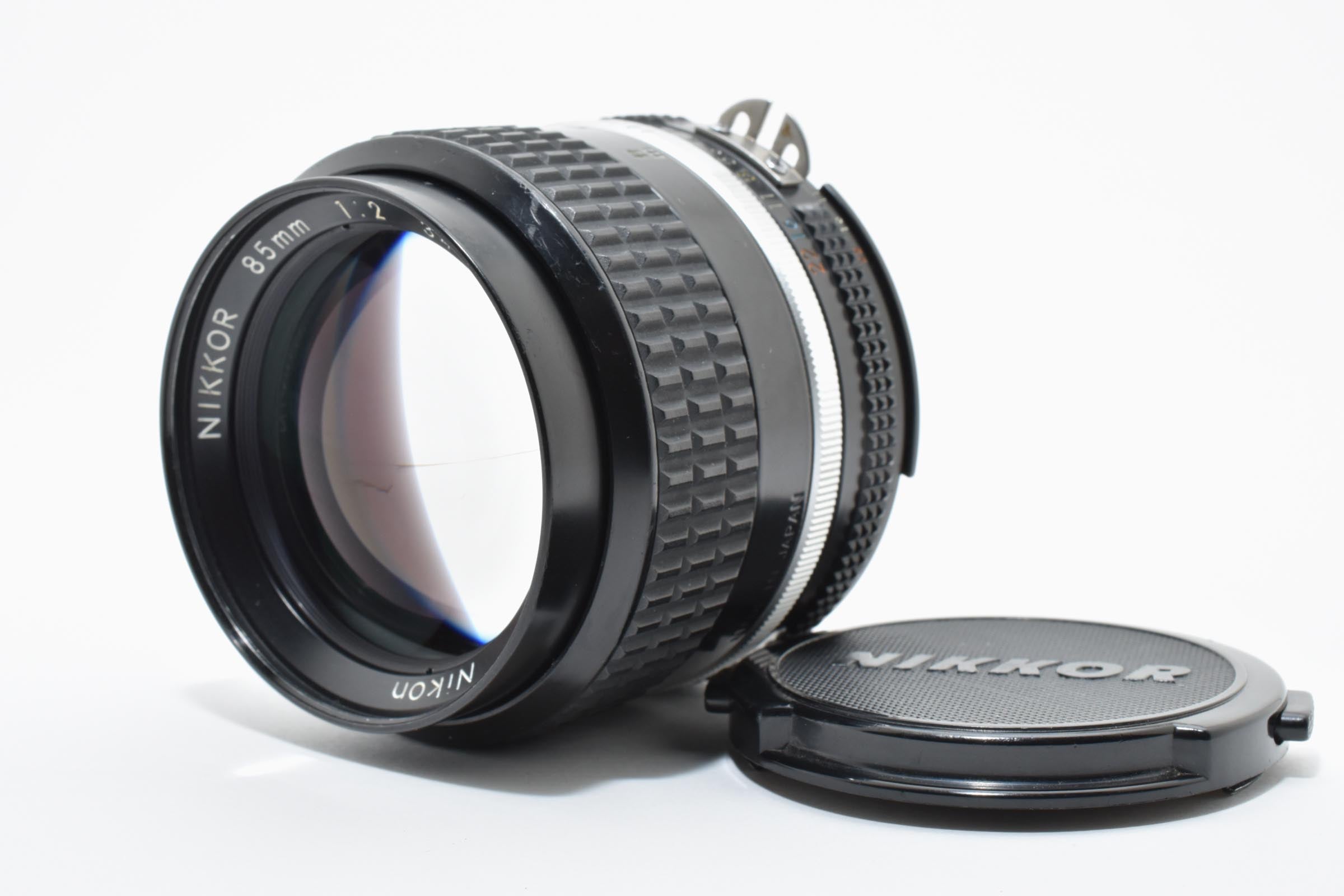 ★美品★ ニコン Nikon AI-S NIKKOR 85mm F2 マニュアルレンズ ★ L16#7189