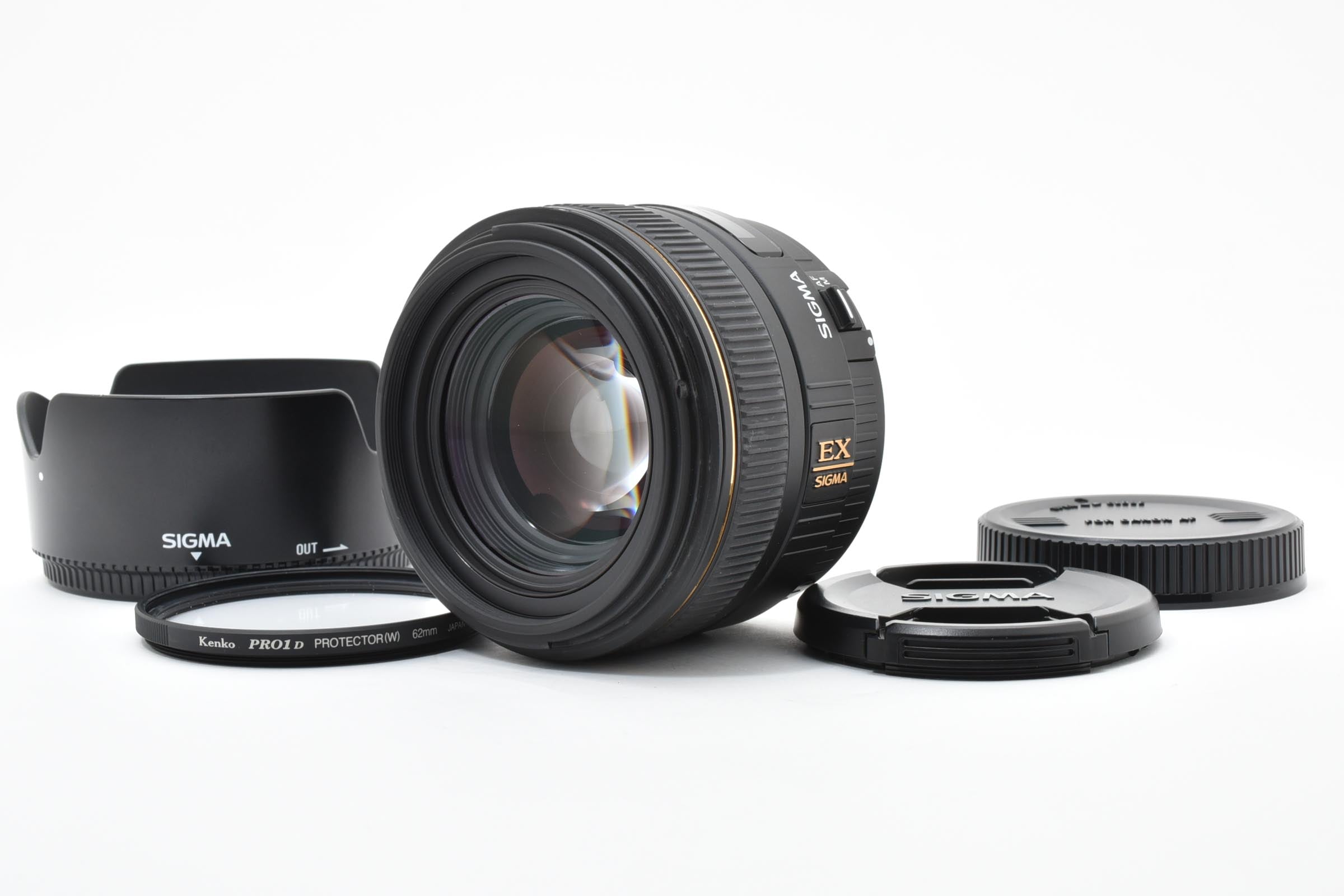 ★美品★ シグマ SIGMA 30MM F1.4 EX DC キャノン 交換レンズ ★ L88#8148