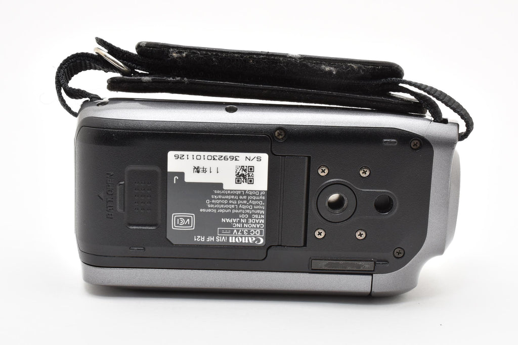 ★良品★ キヤノン CANON IVIS HF R21 シルバー デジタルビデオカメラ ★ #8568