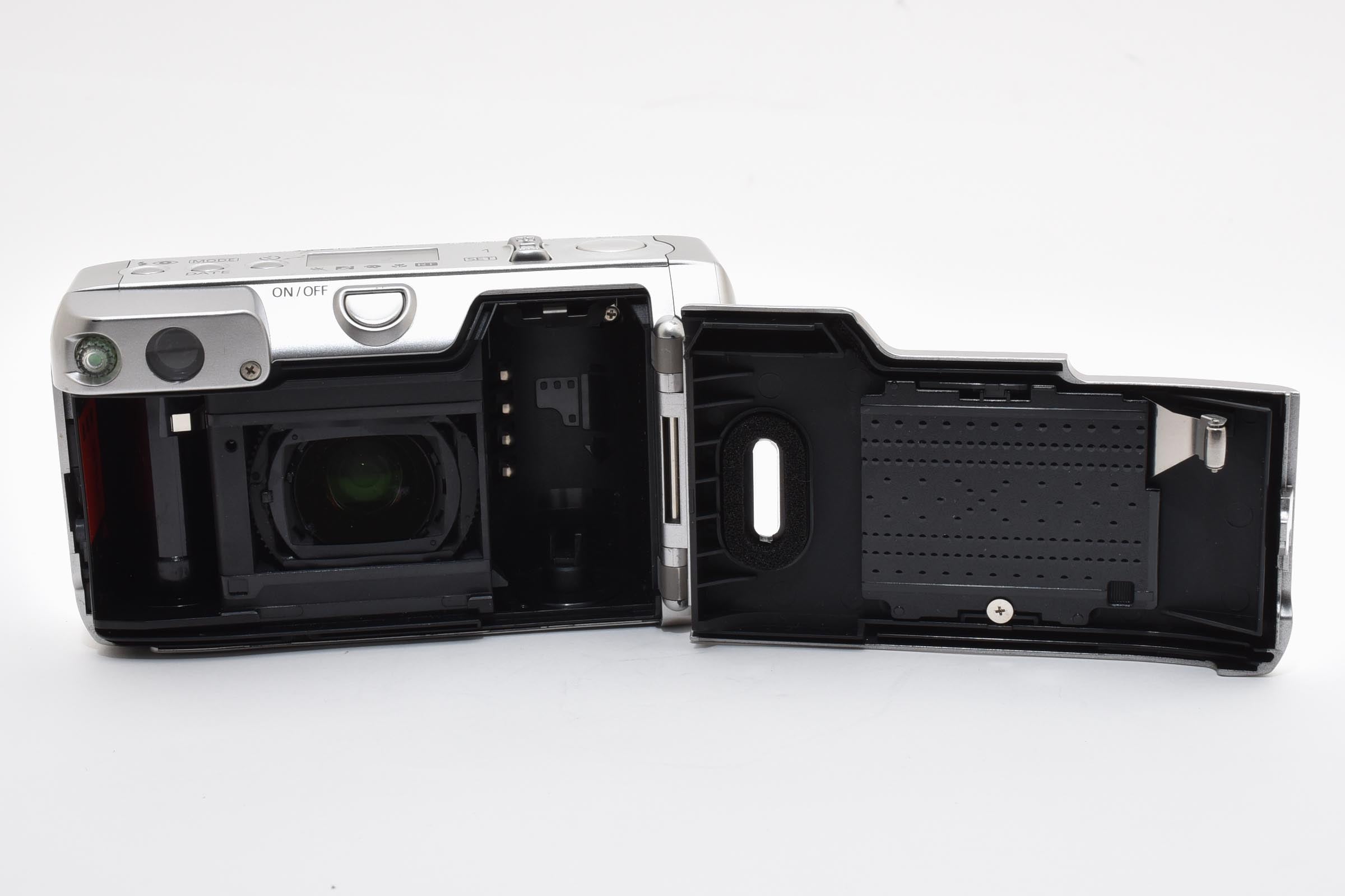 ★良品★ キャノン CANON AUTOBOY N150 コンパクトフィルムカメラ ファインダーゴミあり シャッターフラッシュOK ★ #8593