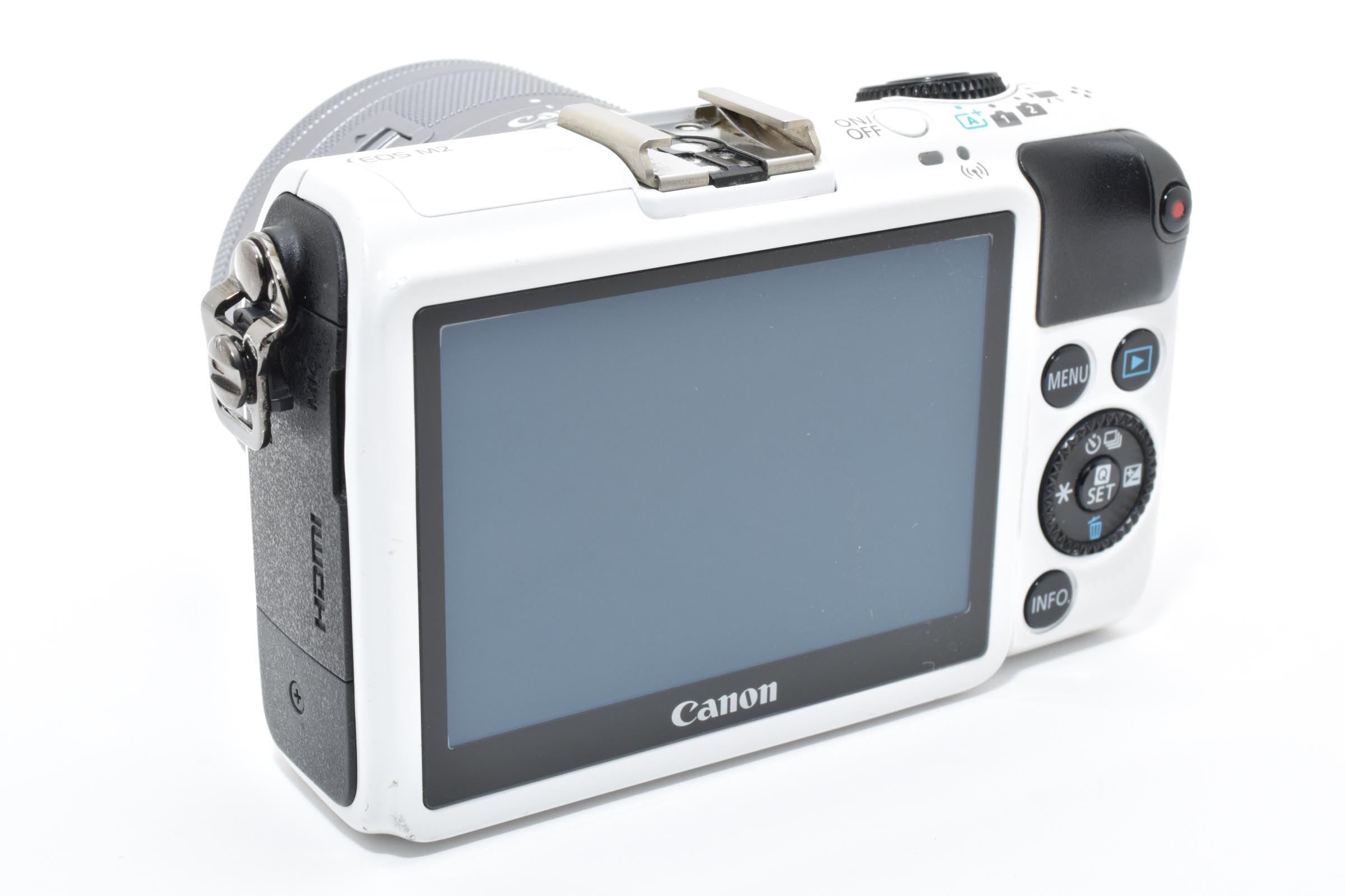 ★美品★ キヤノン Canon EOS M2 ボディ ホワイト EF-M 15-45mm F3.5-6.3 IS STM ★ L24#7060