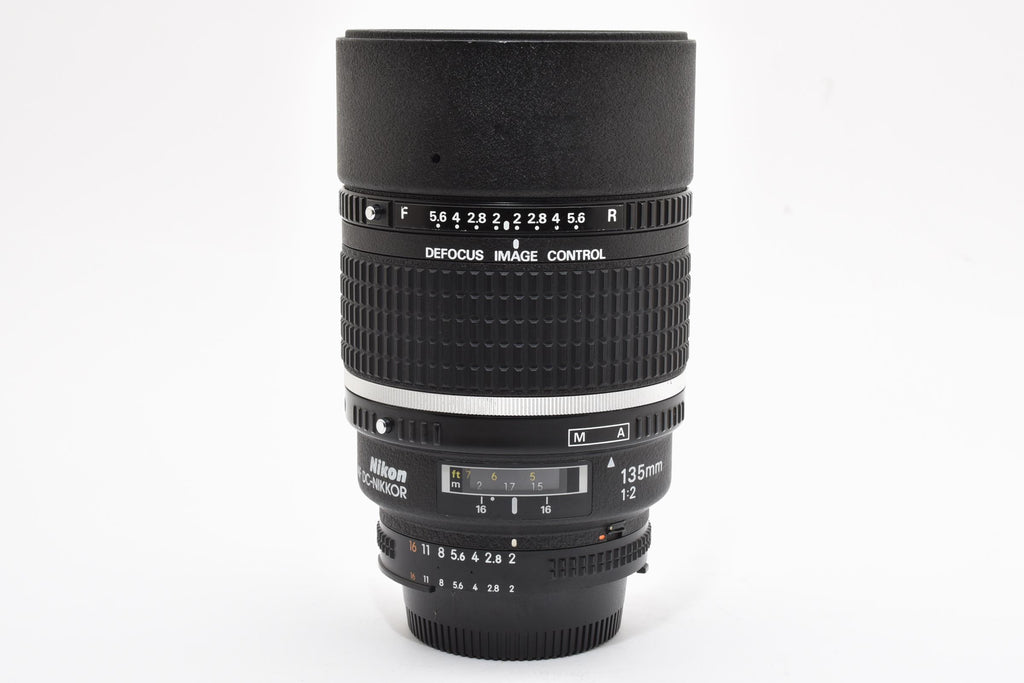 ★良品★ ニコン Nikon AF DC 135MM F2 単焦点レンズ ★ #8581