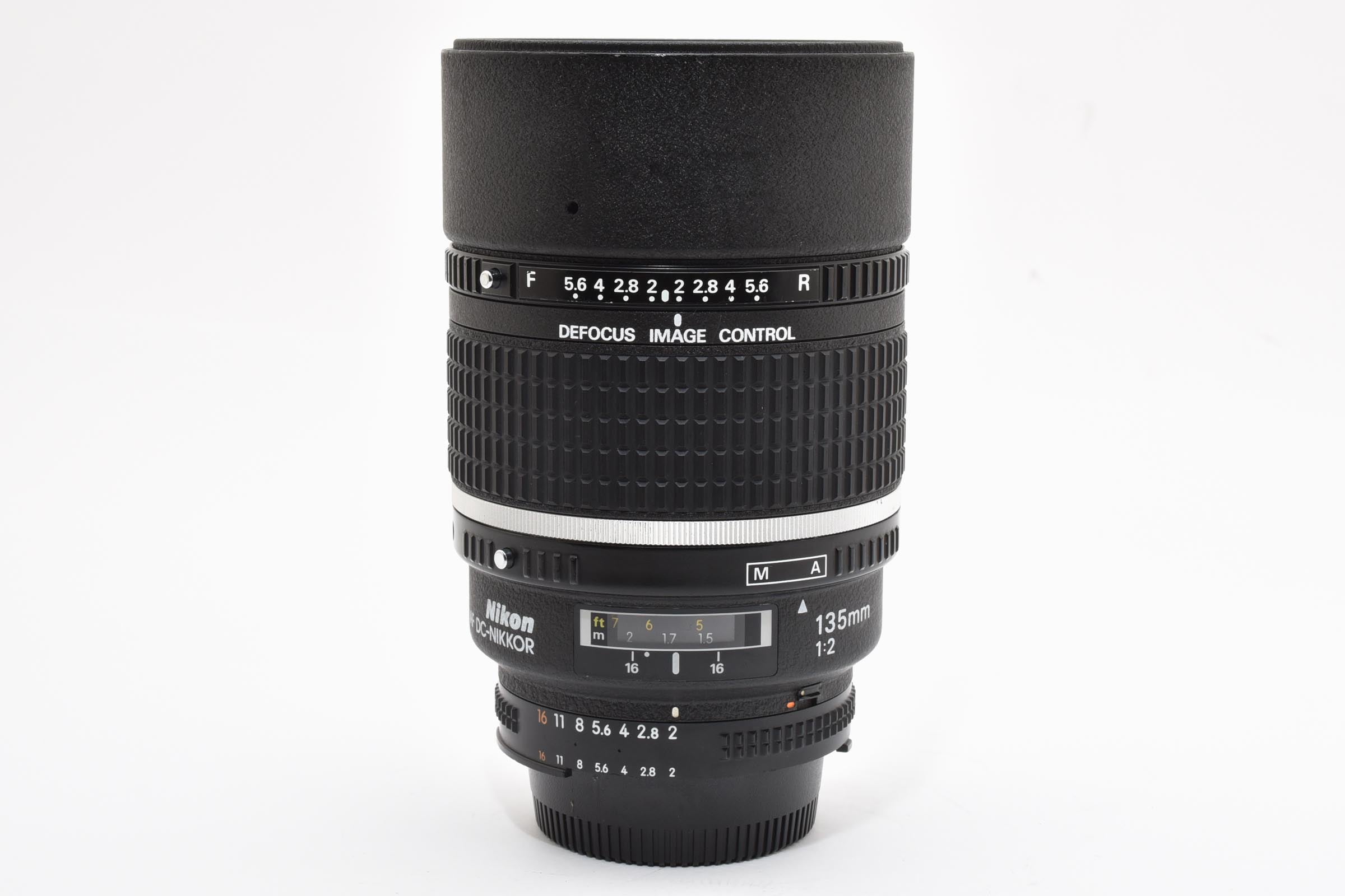 ★良品★ ニコン Nikon AF DC 135MM F2 単焦点レンズ ★ #8581