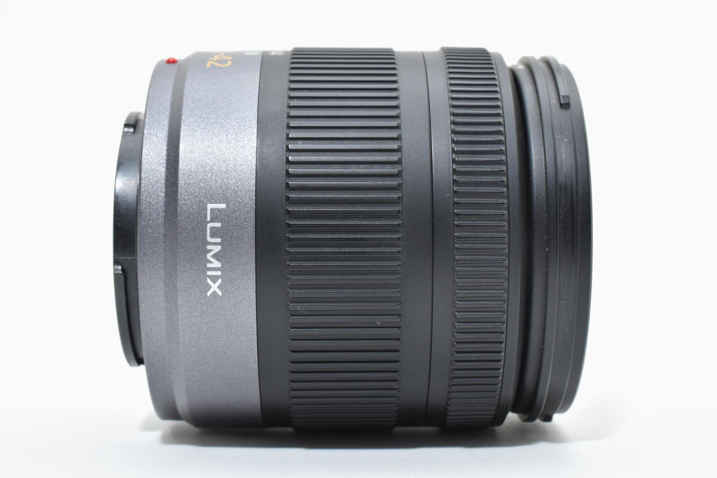 ★美品★ パナソニック Panasonic LUMIX 14-42MM F3.5-5.6 ASPH. 標準ズームレンズ ★ L40#8084