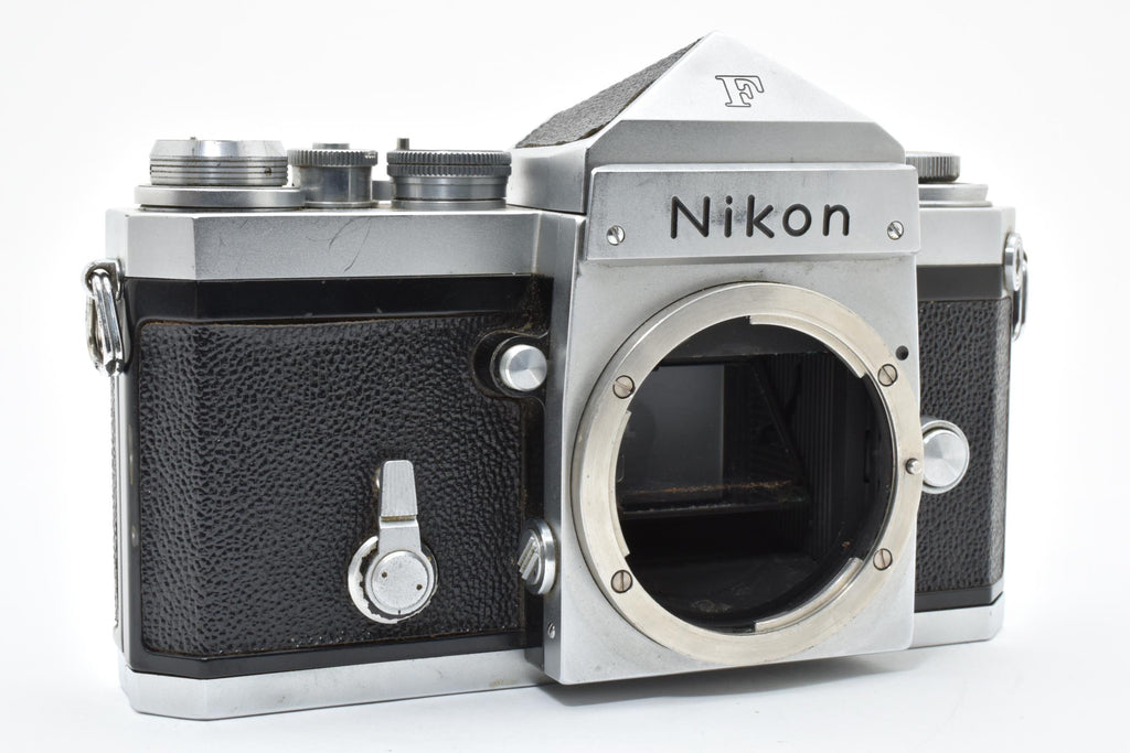 ★美品★ ニコン Nikon F アイレベル ボディ シルバー 富士山 643万台 ★ L12#8211