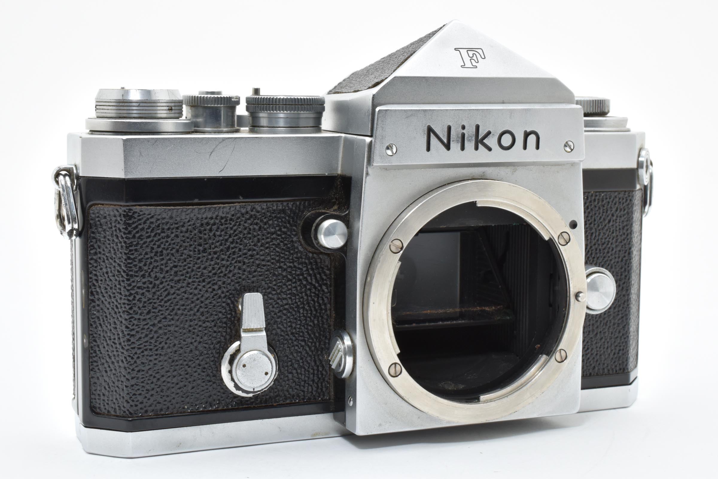 ★美品★ ニコン Nikon F アイレベル ボディ シルバー 富士山 643万台 ★ L12#8211