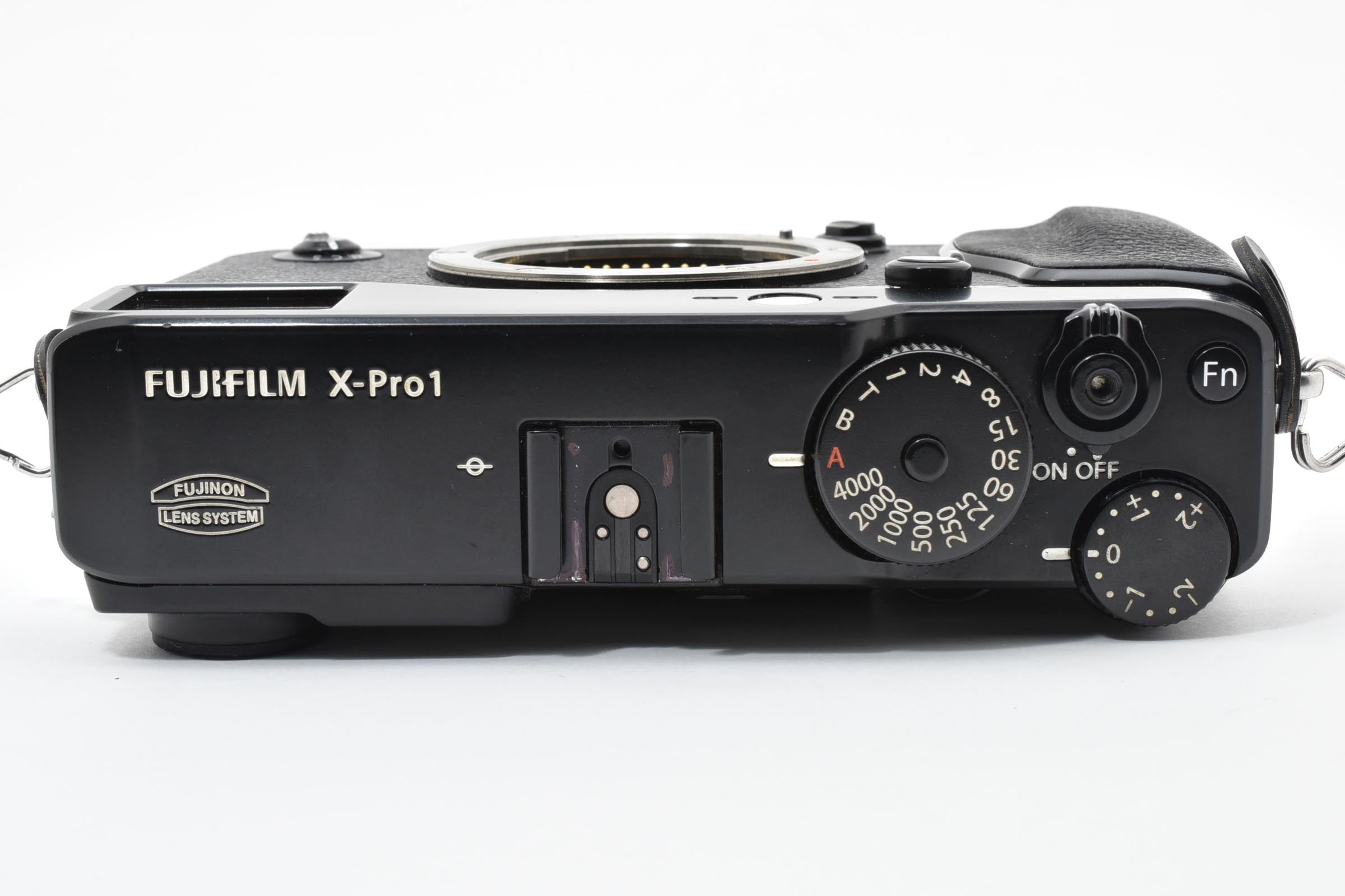 ★良品★ フジフイルム FUJIFILM X-PRO1 ボディ ミラーレス一眼 ★ L44#8144