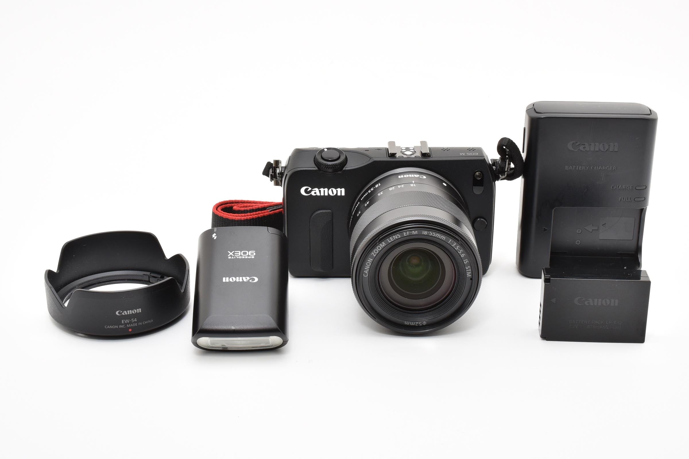 ★美品★ キヤノン CANON EOS M ブラック 18-55MM 90EXストロボ付き ミラーレス一眼 ★ #8322